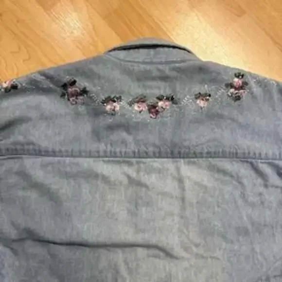 Three Rivers Hand Painted Floral Denim Button-Up Shirt - Picture 4 of 5